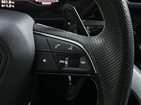 Used 2021 Lamborghini Urus image 18