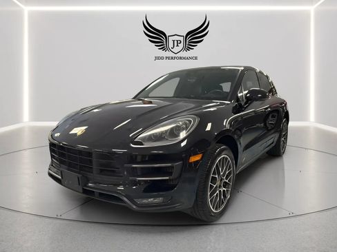 Used 2015 Porsche Macan Turbo AWD/4WD image 3