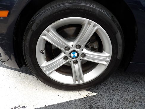 Used 2015 BMW 320i xDrive Sedan image 30