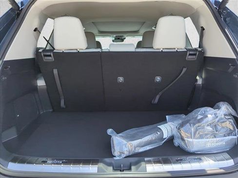 New 2026 Toyota Grand Highlander AWD image 26