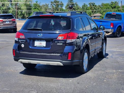 Used 2012 Subaru Outback 2.5i Limited AWD/4WD image 7