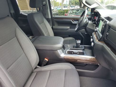 Certified 2025 GMC Sierra 1500 Elevation w/ Preferred Package image 22