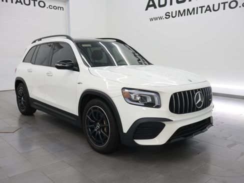 Used 2022 Mercedes-Benz GLB 35 AMG 4MATIC image 2