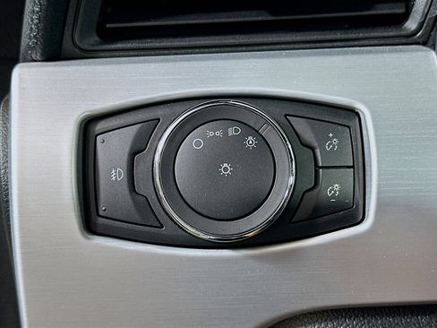 Used 2017 Ford Mustang GT Premium w/ Equipment Group 401A image 17