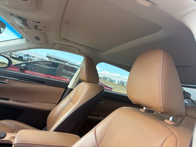 Used 2016 Lexus ES 350 w/ Luxury Package w/Wood Trim FWD image 13