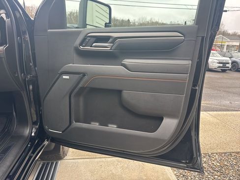 Used 2025 GMC Sierra 2500 AT4 w/ AT4 Premium Plus Package image 43