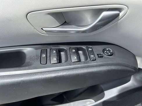 Certified 2024 Hyundai Tucson SE FWD image 22