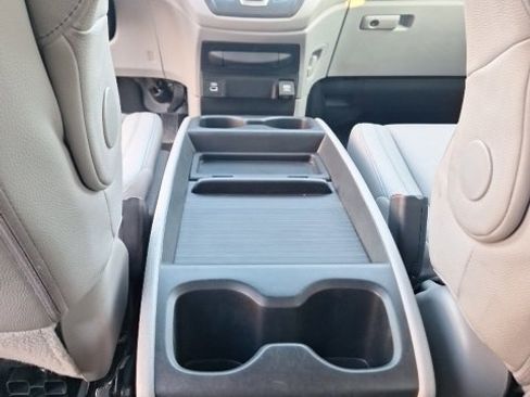 Used 2023 Honda Odyssey EX-L image 19