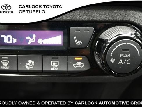 Used 2023 Nissan Kicks SR w/ SR Premium Package FWD image 29
