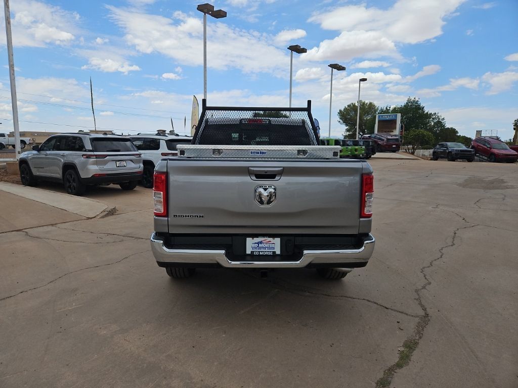 Used 2022 RAM 1500 Big Horn RWD image 3