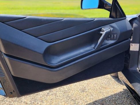 Used 1991 Ferrari 348 TS RWD image 27