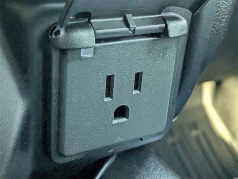 Used 2020 GMC Sierra 1500 Elevation image 22