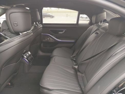 Certified 2023 Mercedes-Benz S 500 4MATIC image 10