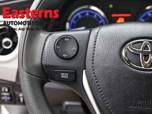 Used 2019 Toyota Corolla LE FWD image 14