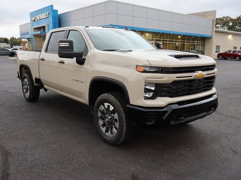 New 2026 Chevrolet Silverado 2500 Custom w/ Custom Value Package image 2