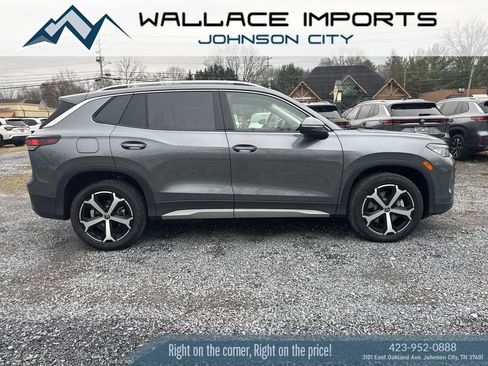 New 2026 Volkswagen Tiguan SE AWD/4WD image 1
