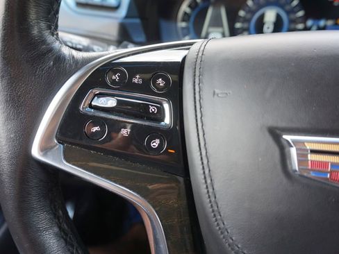 Used 2019 Cadillac Escalade Platinum image 40