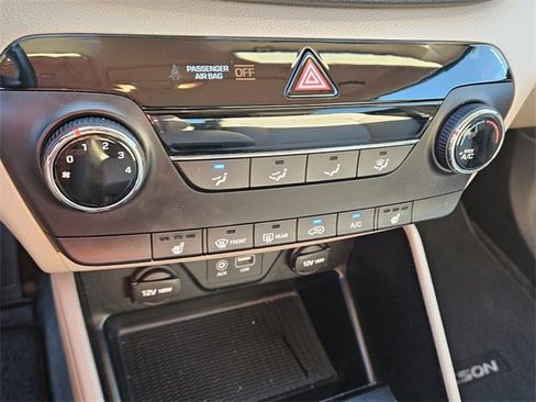 Used 2017 Hyundai Tucson Sport w/ Cargo Package image 27