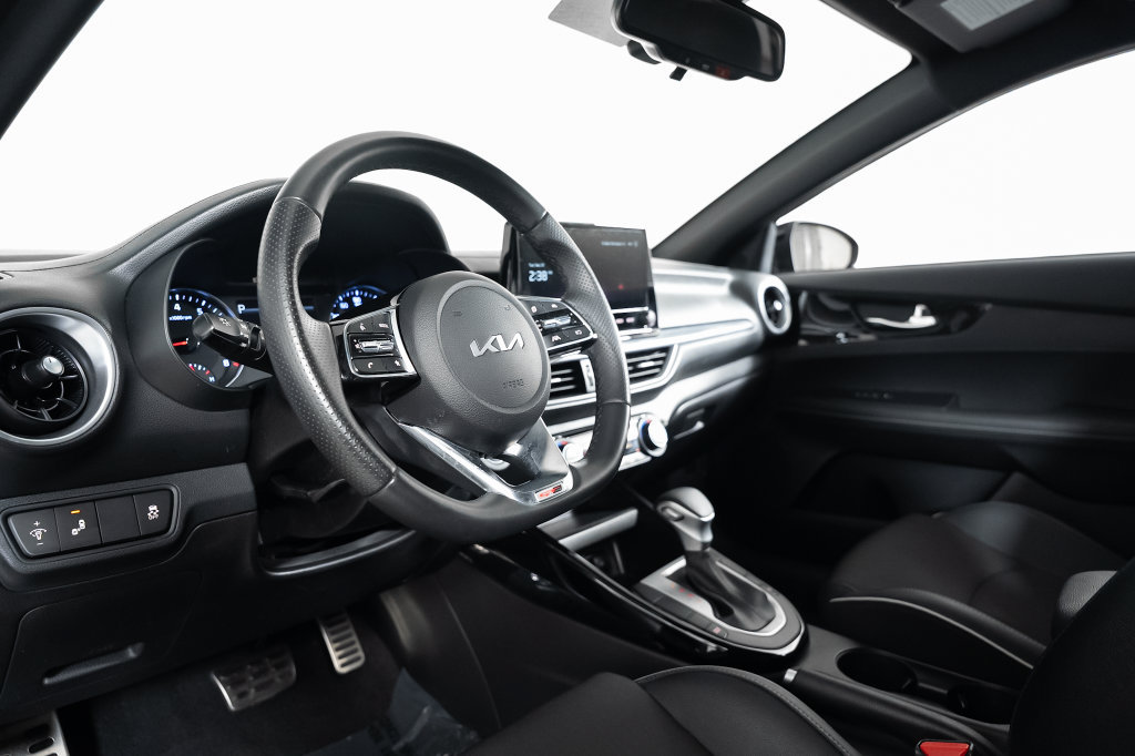 Used 2023 Kia Forte GT-Line FWD image 24