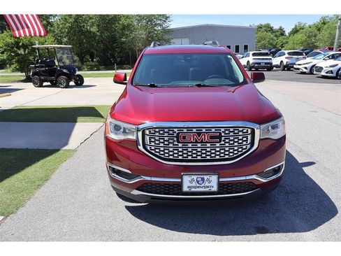Used 2018 GMC Acadia Denali w/ LPO, Protection Package AWD/4WD image 8