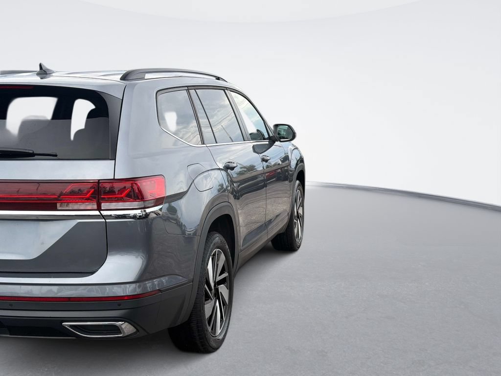 Used 2025 Volkswagen Atlas SE FWD image 5