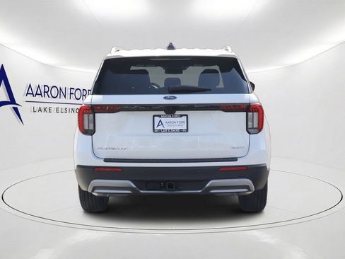 New 2026 Ford Explorer Platinum AWD/4WD image 5
