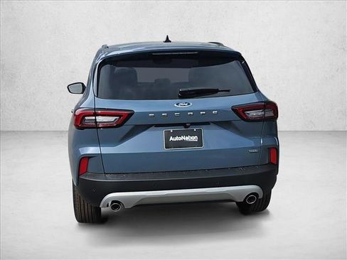 New 2026 Ford Escape SE image 4