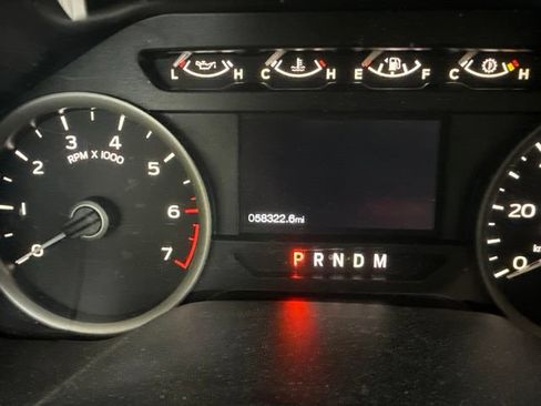 Used 2019 Ford F150 XLT w/ Equipment Group 302A Luxury AWD/4WD image 15