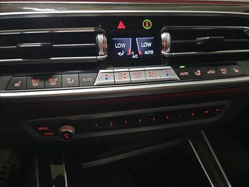 Used 2023 BMW X5 xDrive40i w/ Premium Package AWD/4WD image 23