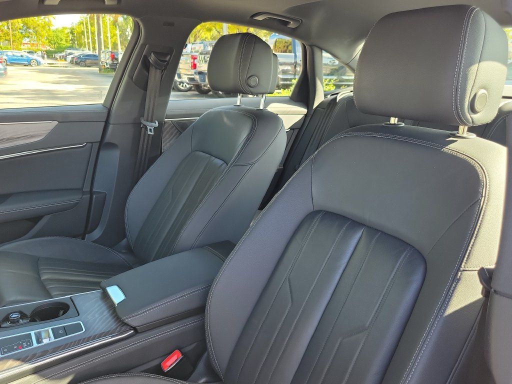 Used 2024 Audi A6 Premium Plus AWD/4WD image 25