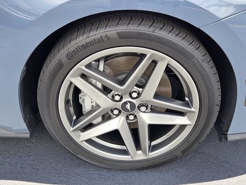 Used 2025 Ford Mustang GT Premium RWD image 8