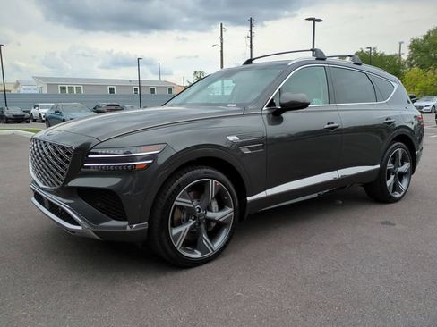 Certified 2025 Genesis GV80 3.5T Prestige AWD/4WD image 8