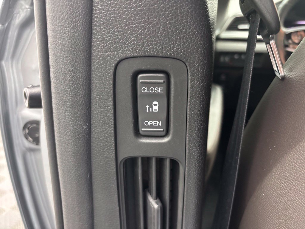 Used 2019 Honda Odyssey EX-L image 34