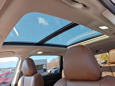 Used 2024 Subaru Ascent Touring image 15