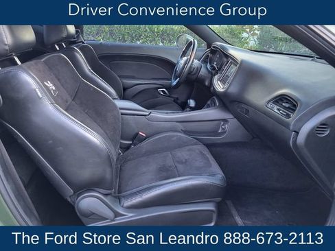 Used 2019 Dodge Challenger R/T Scat Pack w/ Shaker Package RWD image 15