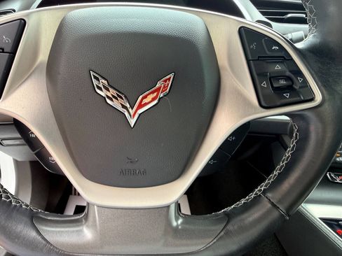 Used 2018 Chevrolet Corvette Stingray Coupe w/ Carbon Flash Badge Package RWD image 23
