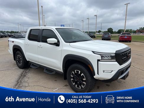 Used 2023 Nissan Frontier PRO-4X w/ Tow Package AWD/4WD image 3