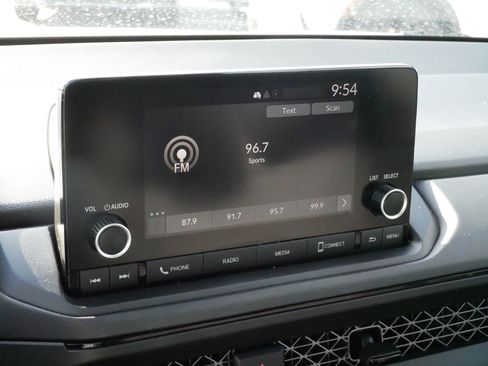 Certified 2023 Honda Accord LX image 22