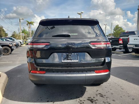 New 2025 Jeep Grand Cherokee L Limited w/ Luxury Tech Group II image 7