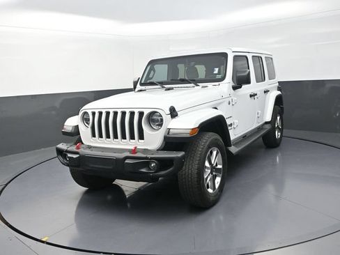 Used 2021 Jeep Wrangler Unlimited Sahara AWD/4WD image 6