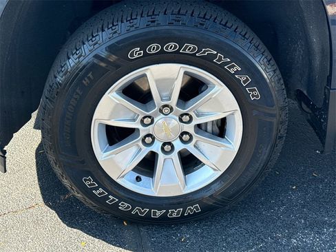 Used 2020 Chevrolet Silverado 1500 LT w/ All-Star Edition image 11