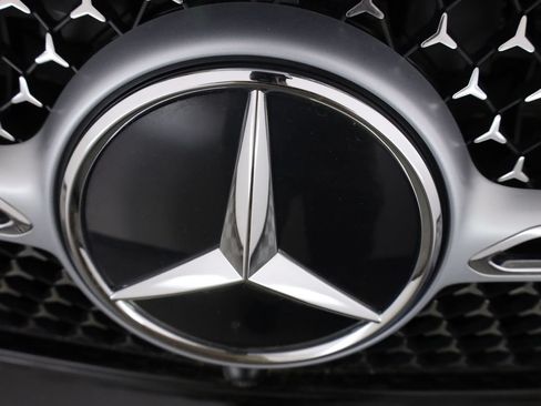 Used 2025 Mercedes-Benz GLE 450 4MATIC Coupe image 64