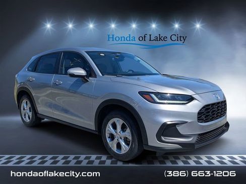 Used 2024 Honda HR-V LX image 1