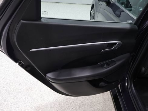 Used 2025 Hyundai Sonata SEL FWD image 17