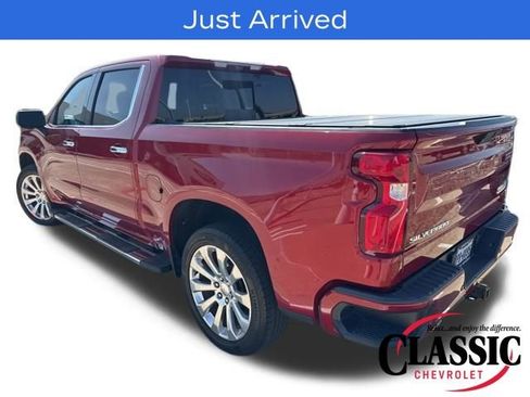 Used 2021 Chevrolet Silverado 1500 High Country w/ Technology Package image 13