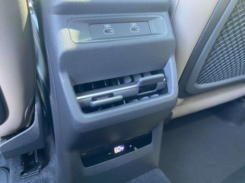 New 2026 Audi Q3 quattro 2.0T AWD/4WD image 13