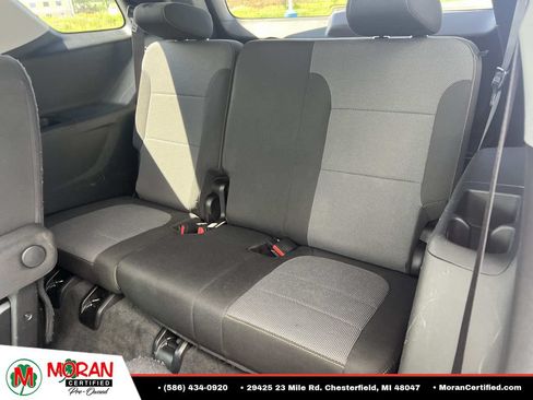 Used 2020 Chevrolet Traverse LT FWD image 14