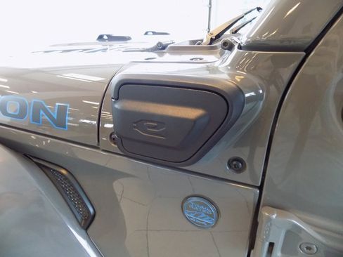 Used 2021 Jeep Wrangler Unlimited Rubicon 4xe w/ Safety Group image 39