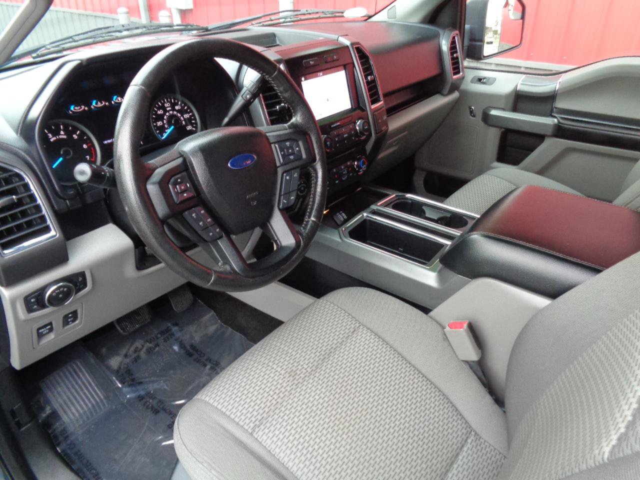 Used 2016 Ford F150 XLT w/ Equipment Group 302A Luxury AWD/4WD image 2