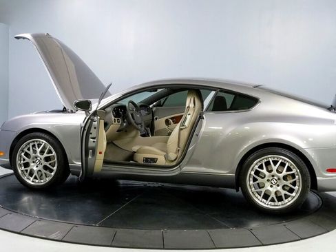 Used 2005 Bentley Continental GT image 12
